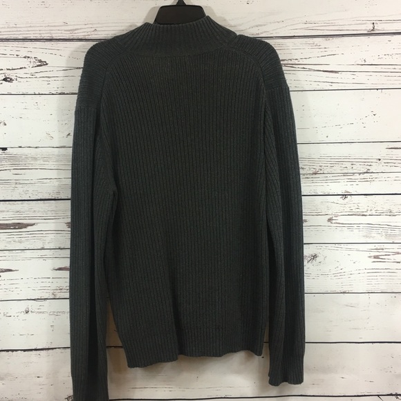 **SOLD**Calvin Klein Sweater - Picture 4 of 5